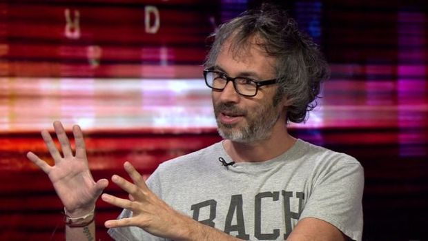 Busca pela felicidade está nos tornando infelizes, diz pianista que sobreviveu a abusos e tentativa de suicídio